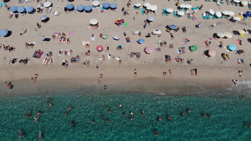 Alanya doldu taştı