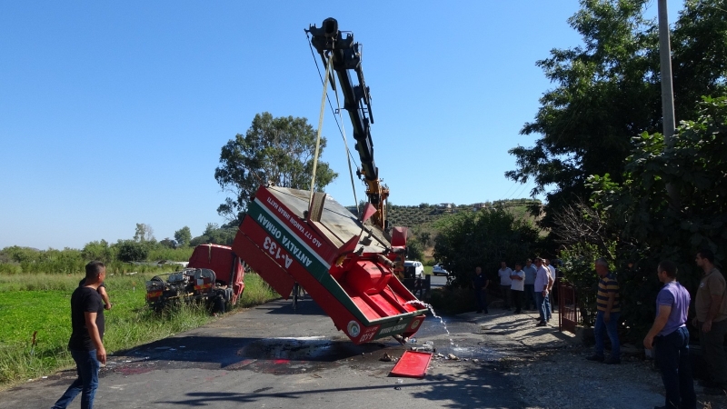 Arazöz kazasında 3 işçi yaralandı