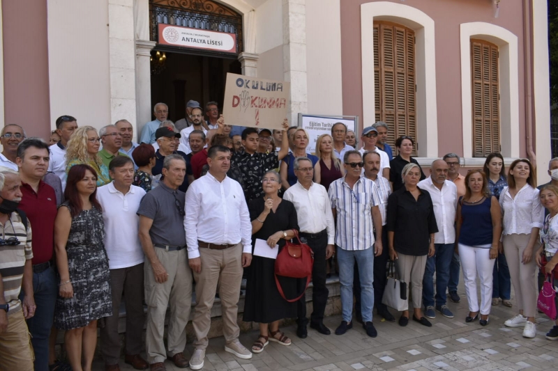 Bakan Antalya’ya geliyor