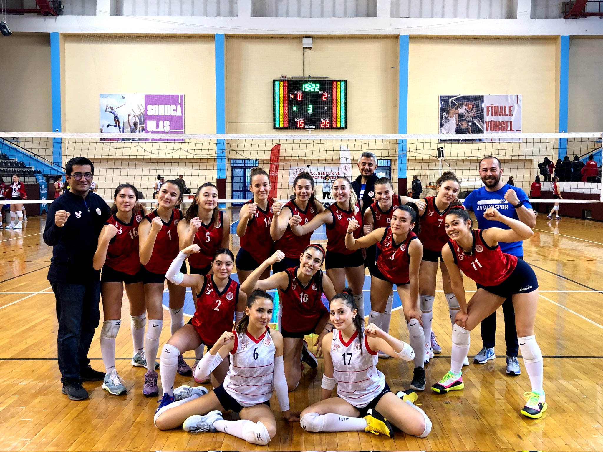 Filenin Akrepleri deplasmanda galip