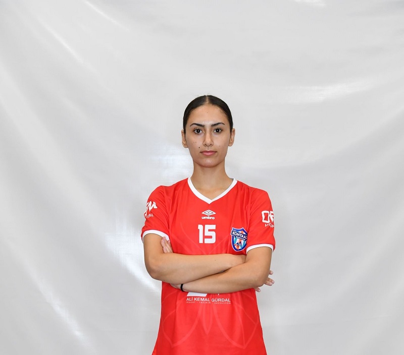 U19 Tuğba Sungur