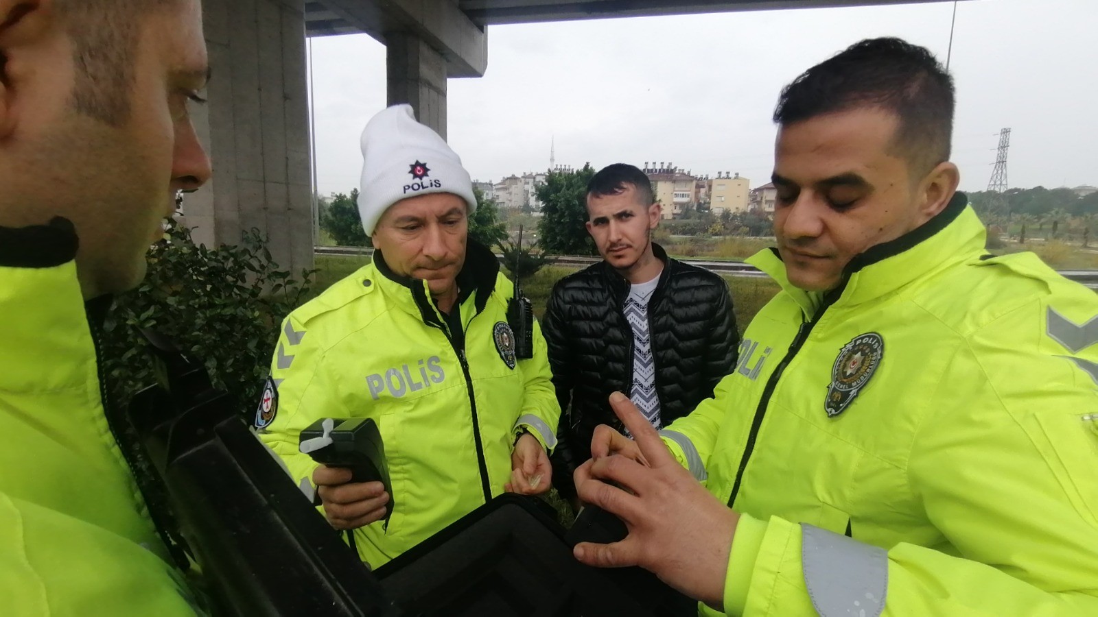 Polisin şüphelendiği sürücü tutuklandı