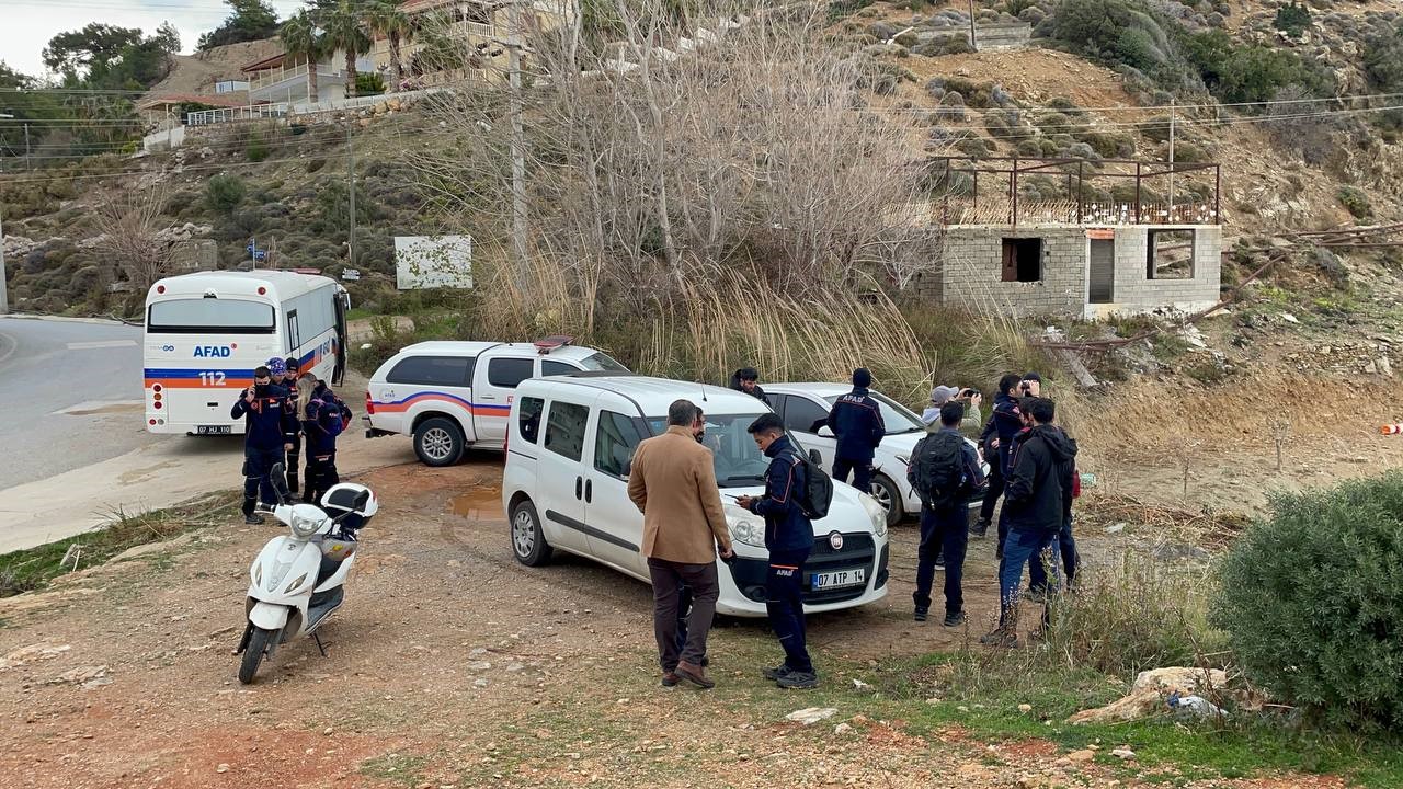 KAYIP SEDANUR’U ARAMA ÇALIŞMALARI DEVAM EDİYOR