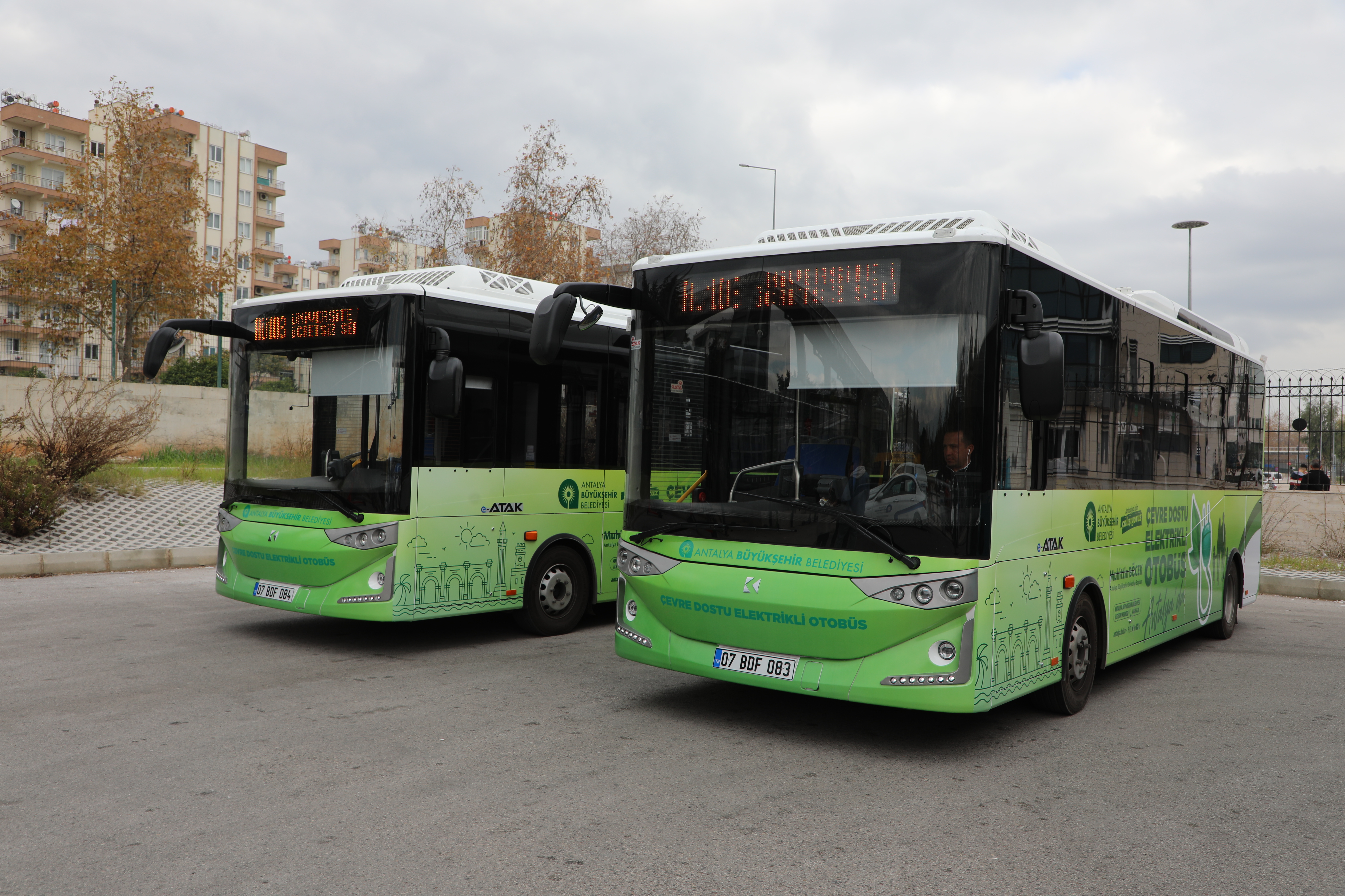 Elektrikli otobüs üniversite ulaşım (1)