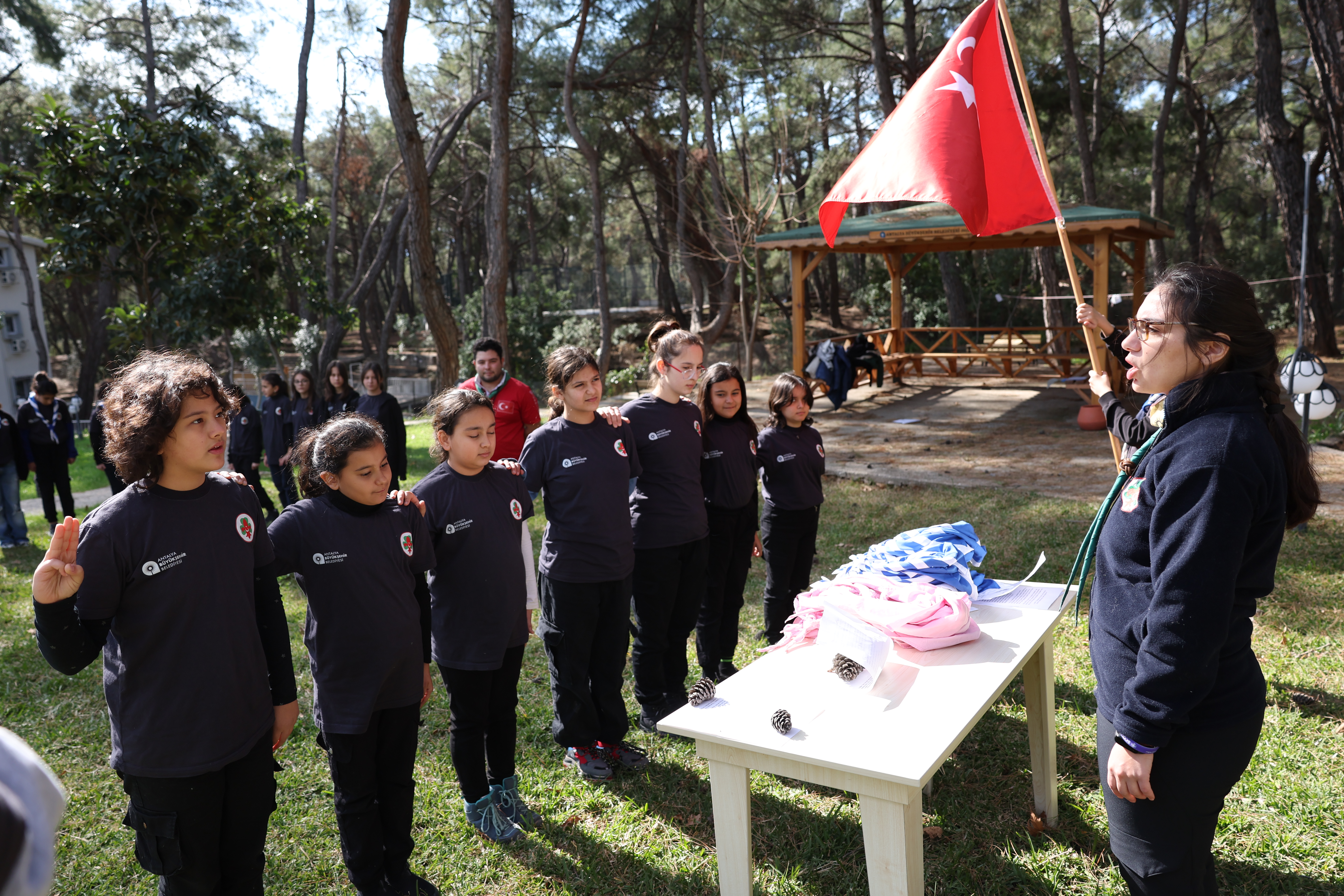 Büyükşehi İzcileri, Gençlik Kampı ve Eğitim Merkizinde kamp yaptı (12)