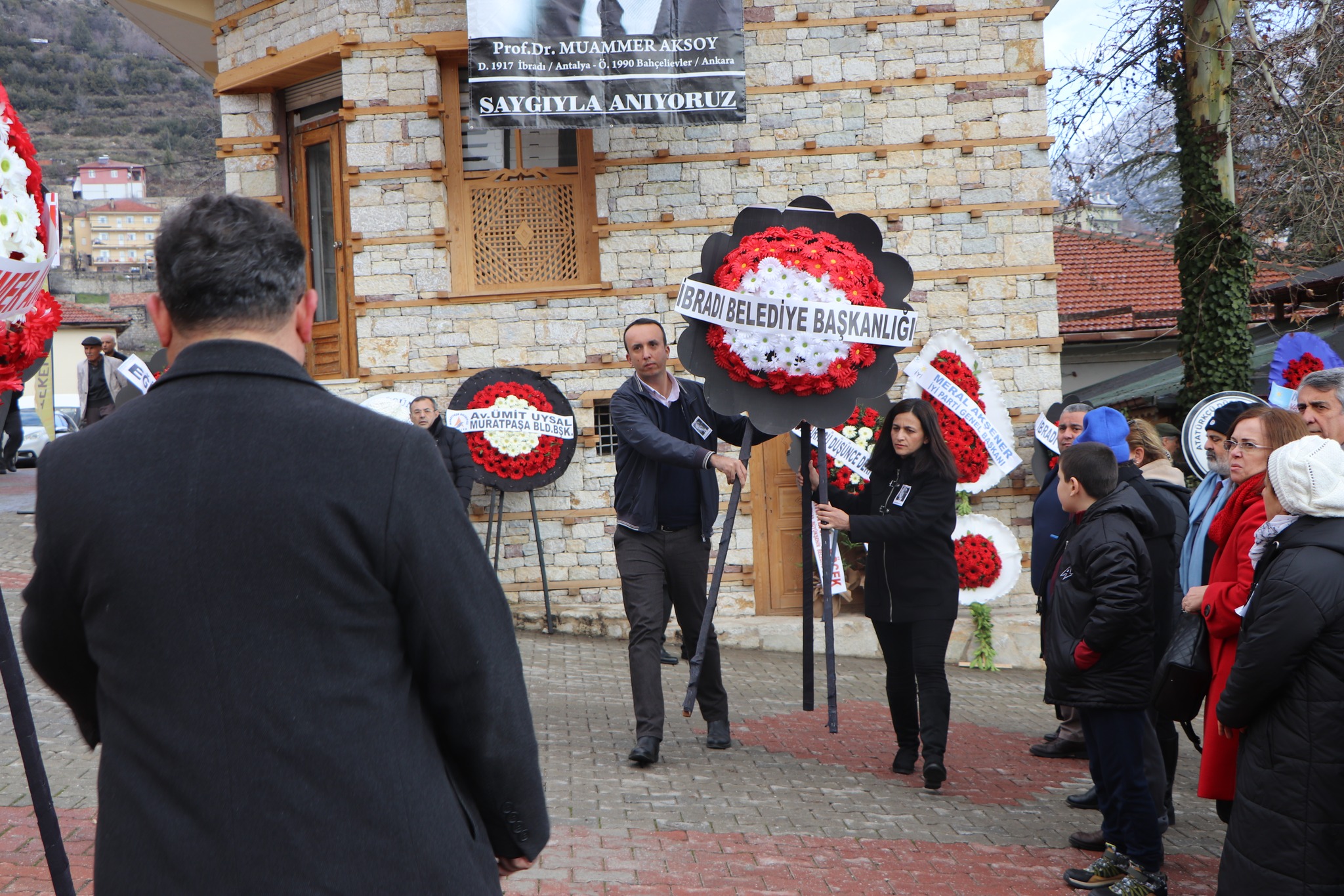 Prof. Dr. Muammer Aksoy Memleketi İbradı ‘da Anıldı2