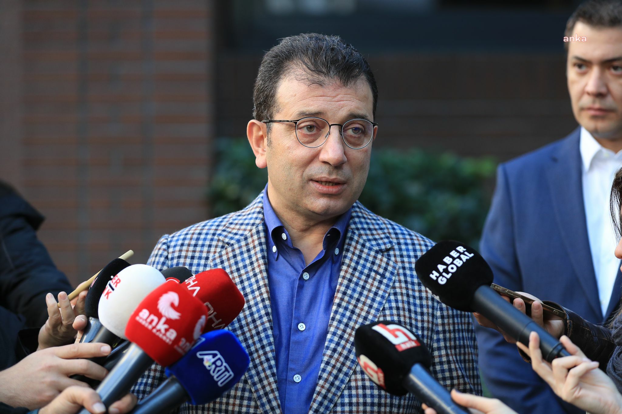 Ekrem İmamoğlu; "Gençleri daha fazla mağdur etmeyin"