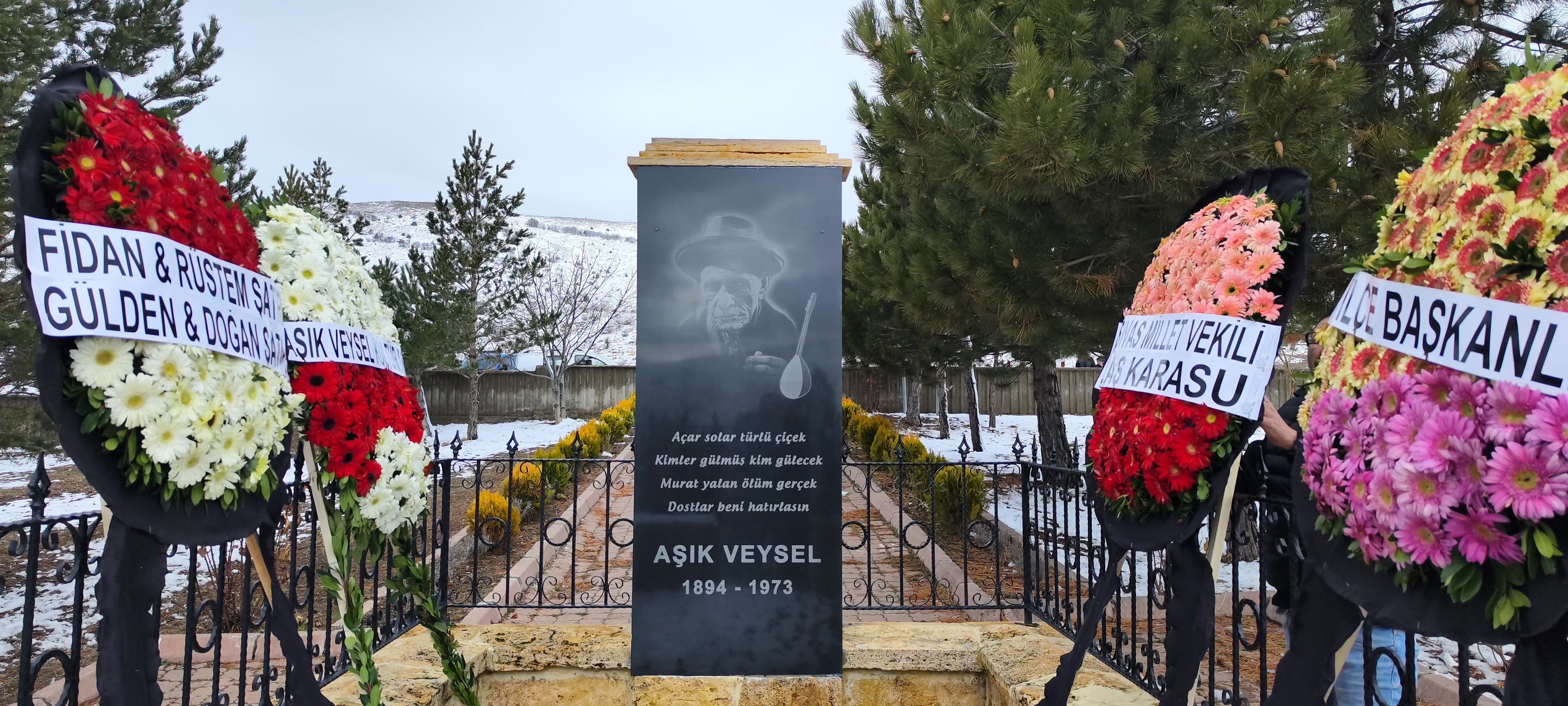 Aşık Veysel'in vefatının üzerinden 50 yıl geçti