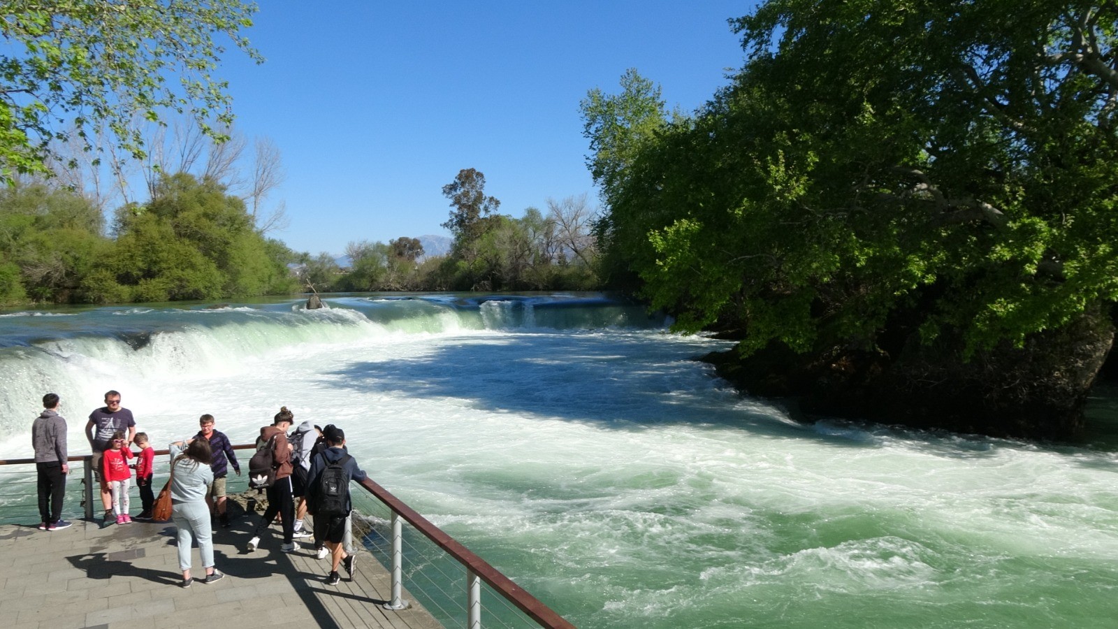 Manavgat Şelalesi Konaklamasız Orman Parkı işletmesi ihaleye çıkıyor