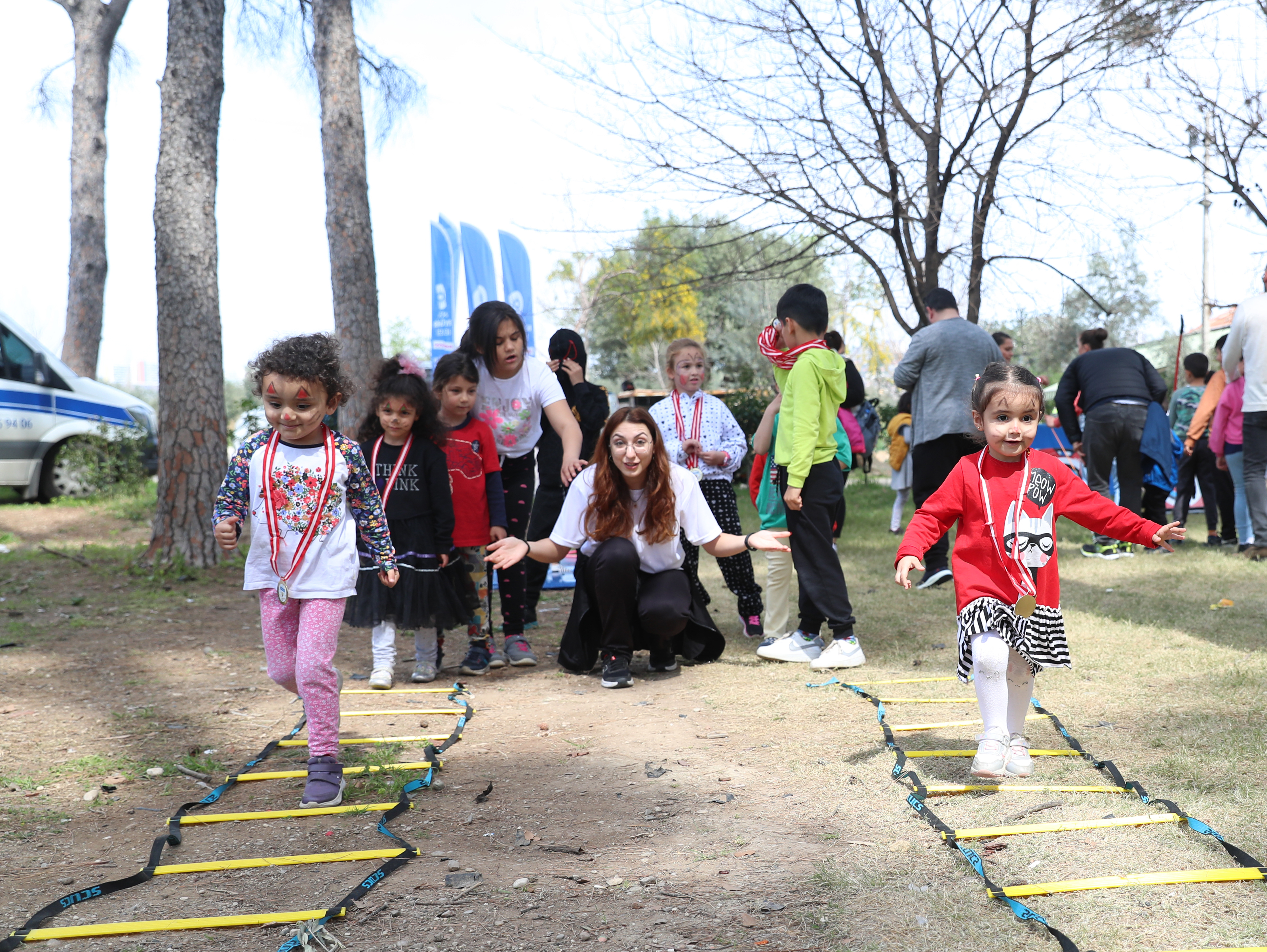 Zeytinpark çocuklarla renklendi