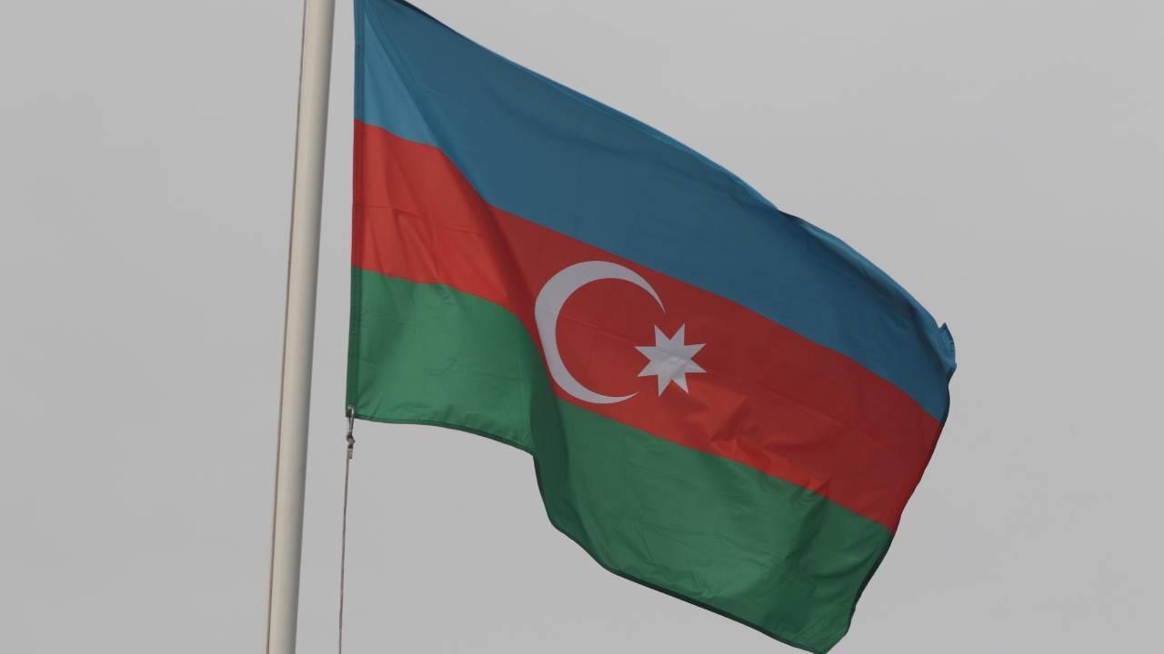 Azerbaycan'dan Fransa'ya "Ermenistan" tepkisi