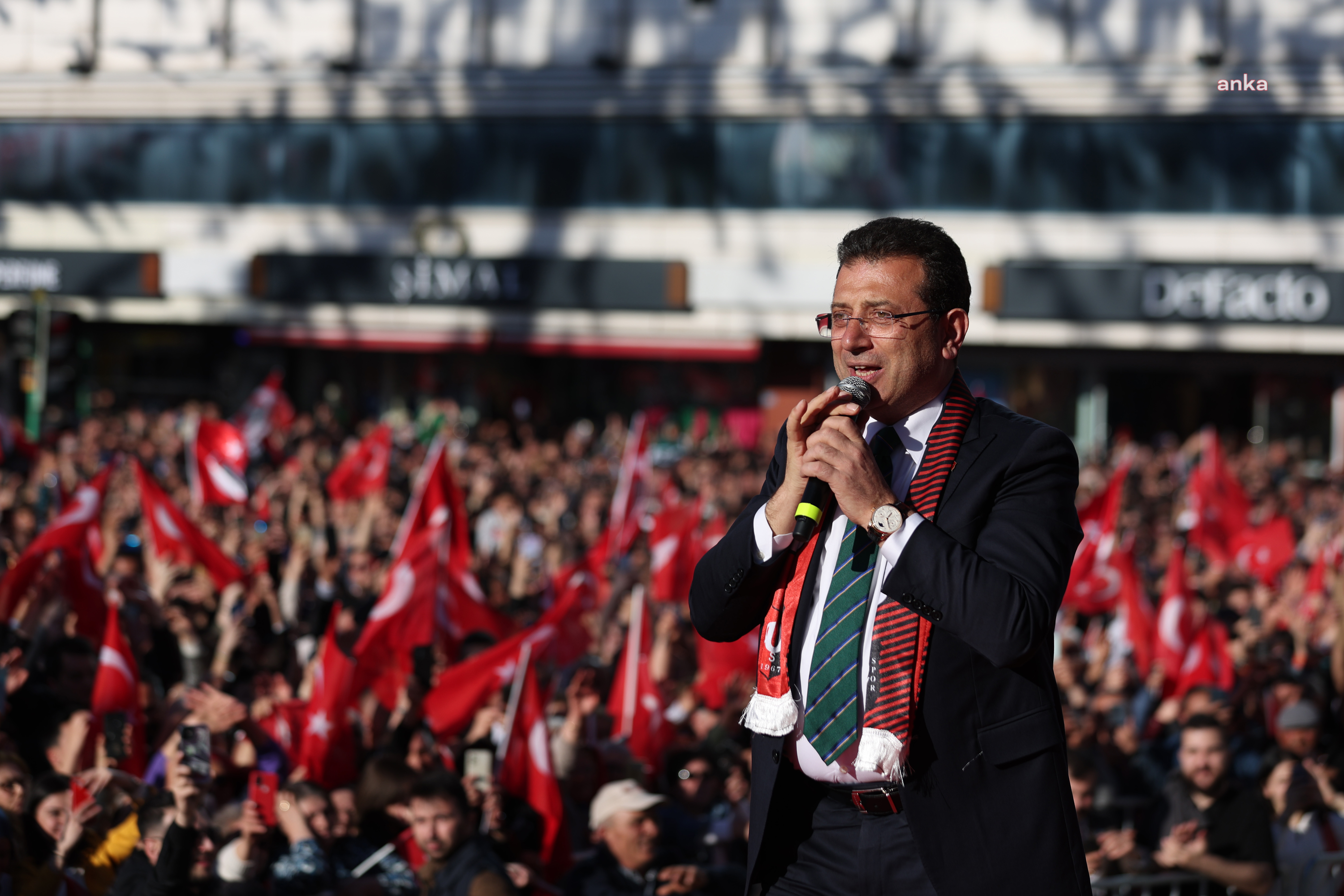 İMAMOĞLU: “MEMLEKETİN EVLATLARIYLA BU ÜLKEYİ YÖNETMEYE GELİYORUZ”