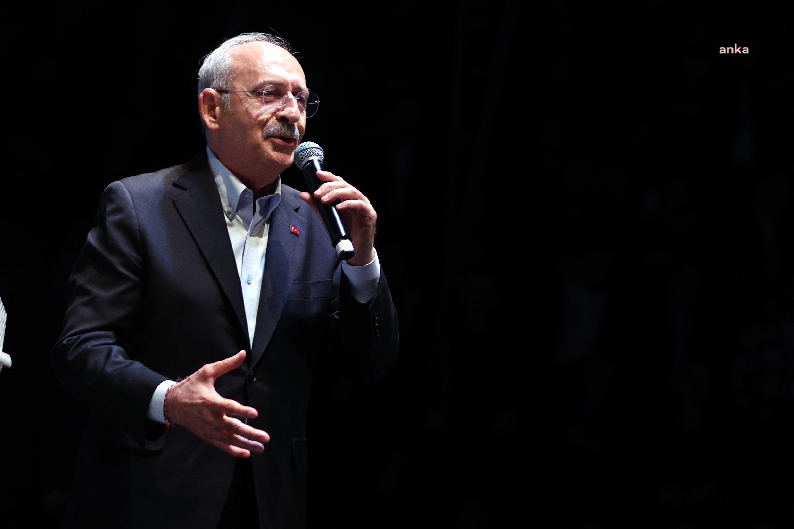 Kılıçdaroğlu: Baharı getirecek olan sizlersiniz sevgili gençler