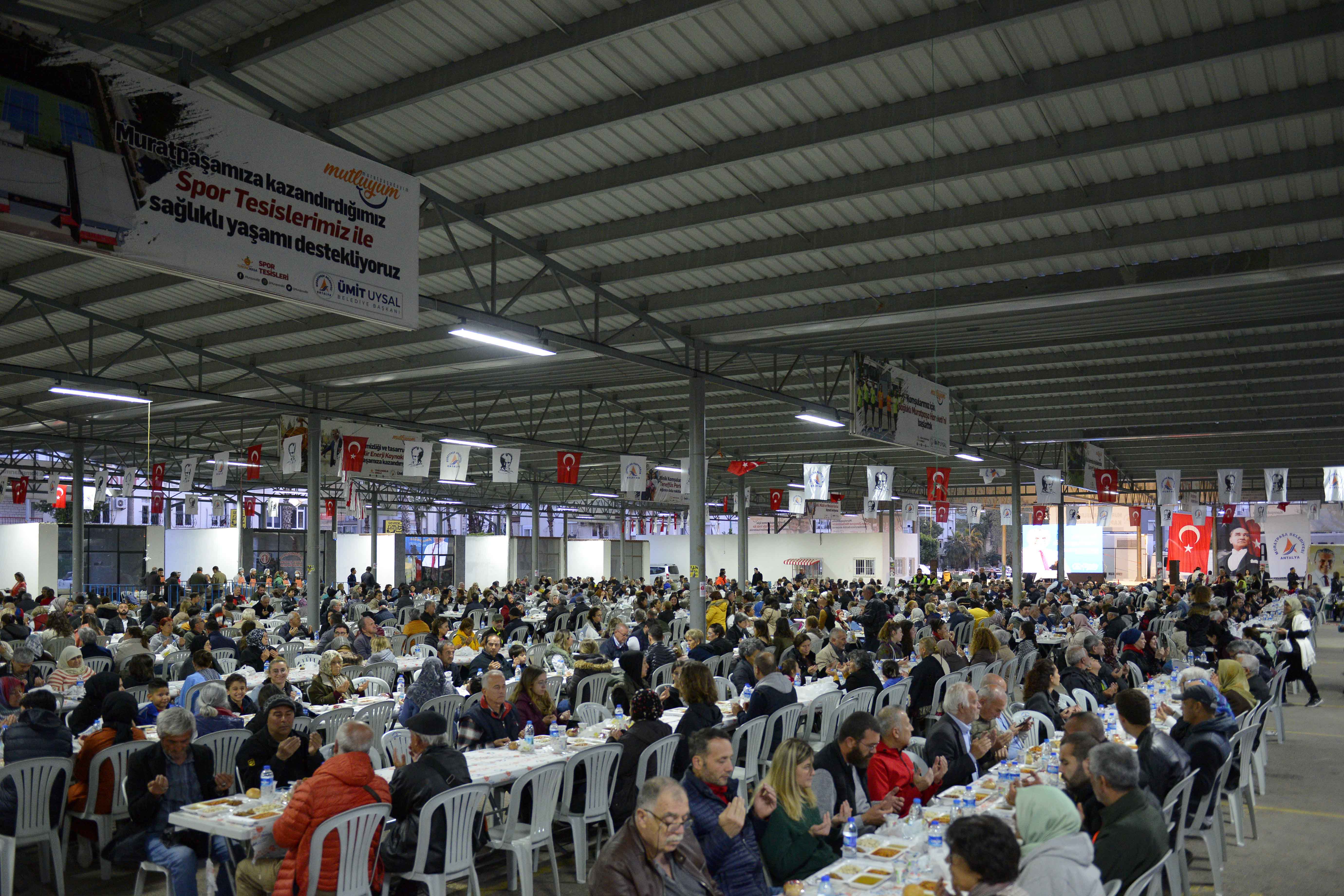 Muratpaşa’da Ramazan heyecanı sürüyor