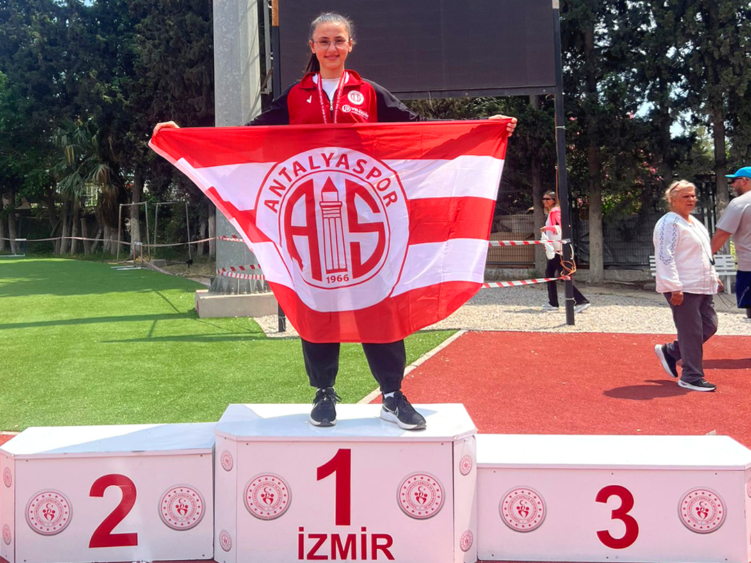 4 Antalyaspor Atletizm İzmir