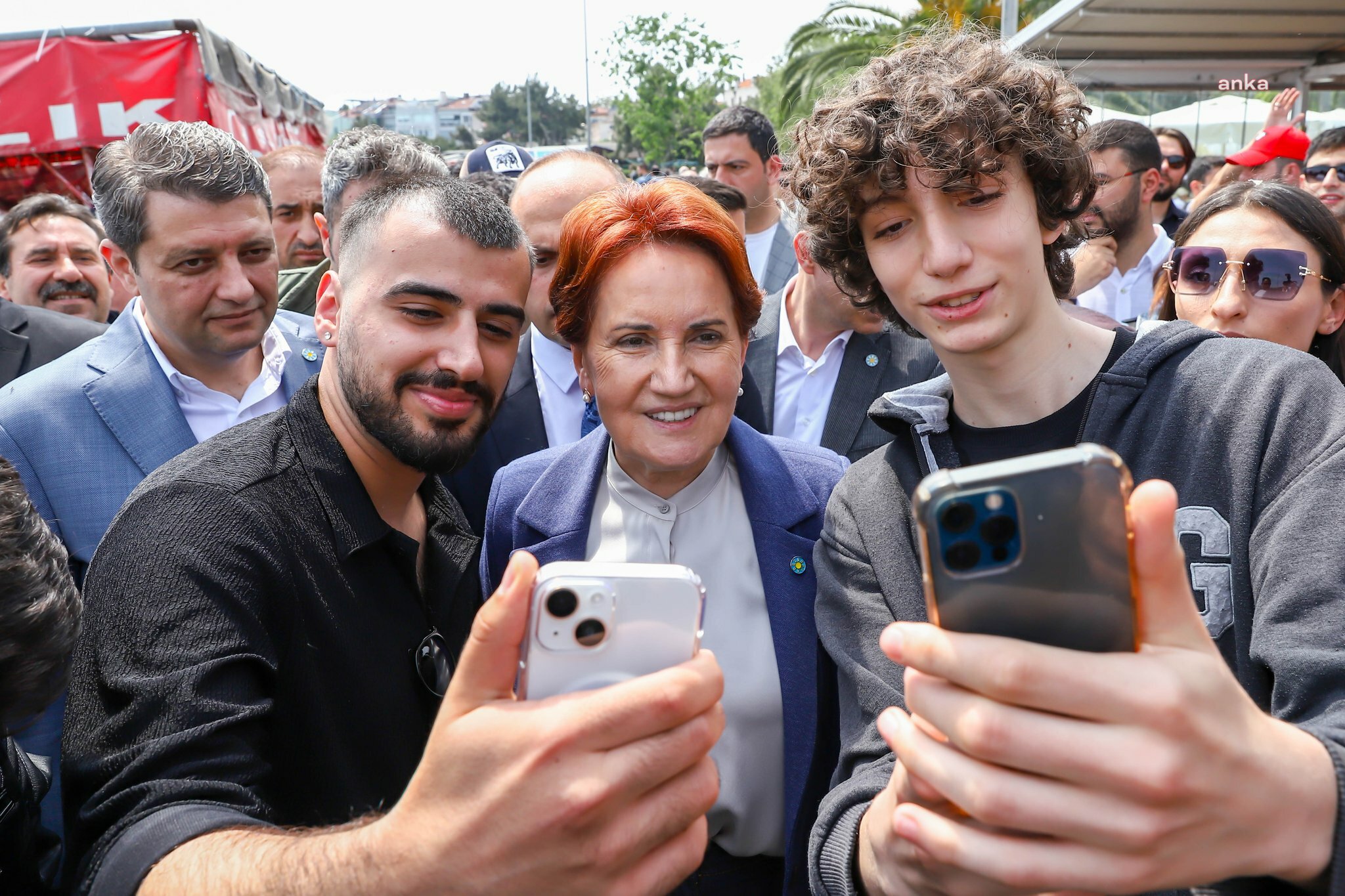 AKŞENER’DEN HÜDA PAR'A TEPKİ: “KADINI SAHİPLENDİRMEKTEN BAHSEDİYORLAR. HAYVAN MIYIZ BİZ”