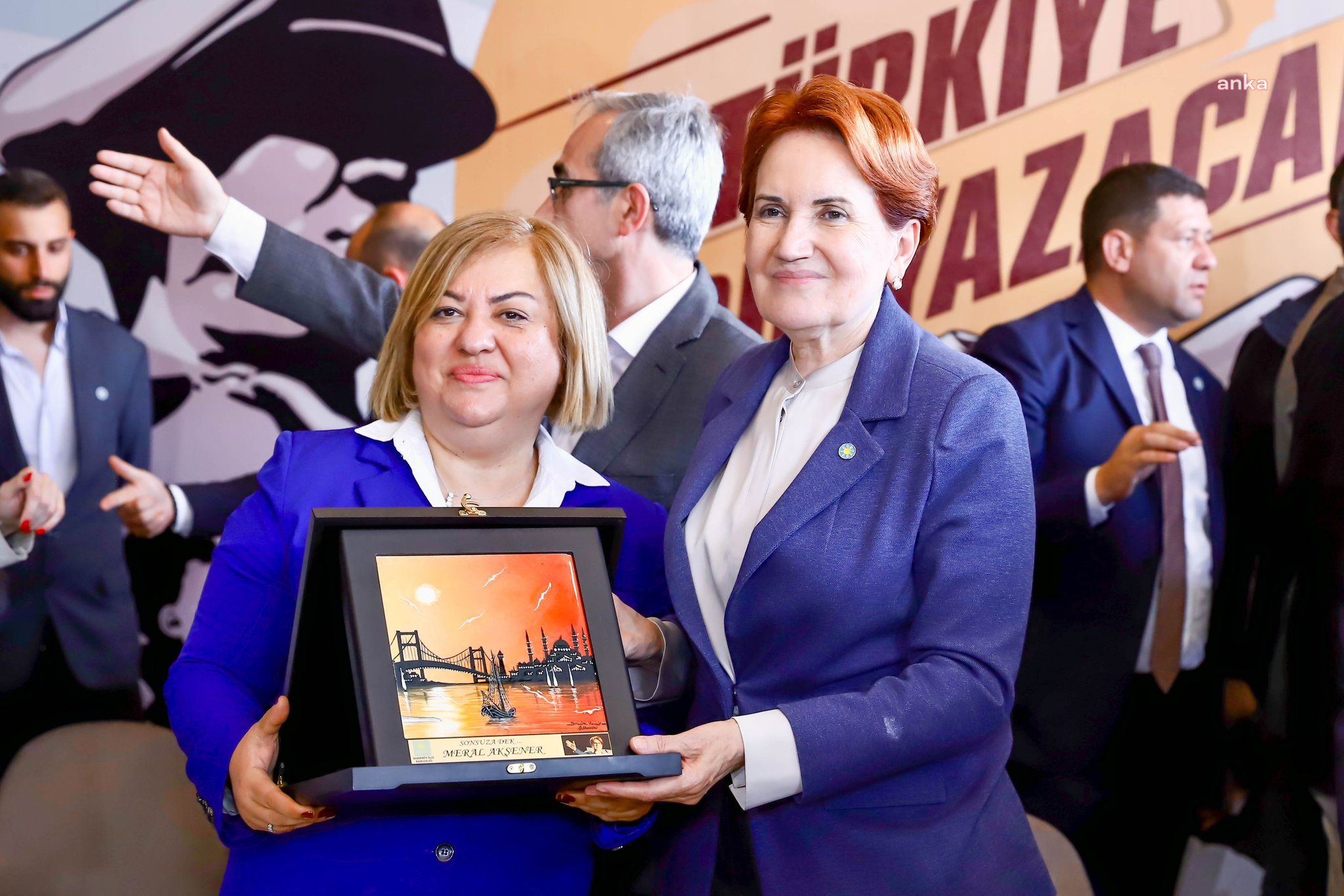 Akşener: Her bir vatandaşımızın tek tek gönlüne gireceğiz