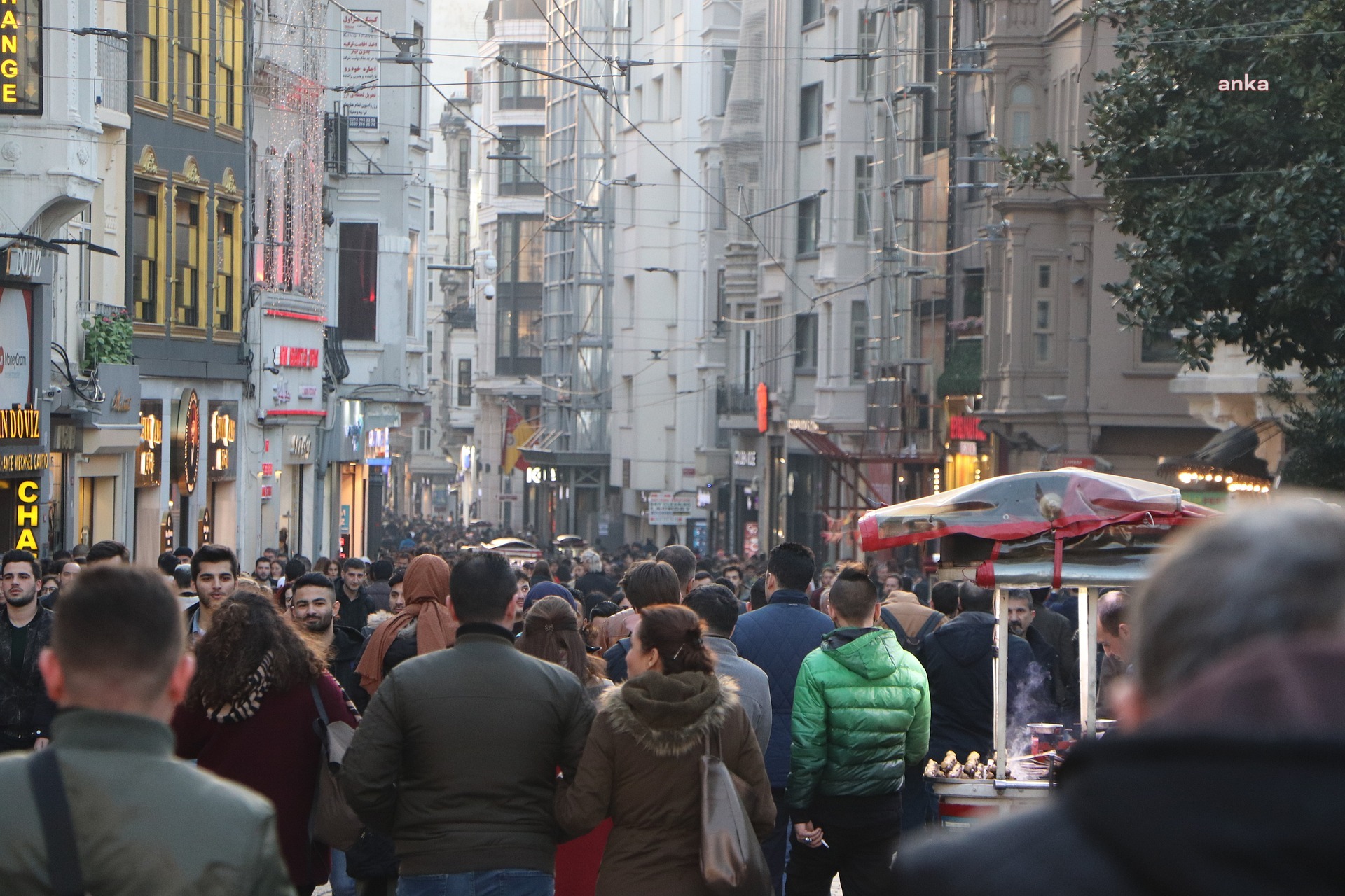 TÜİK açıkladı. İşsizlik yüzde 10'un altına düştü