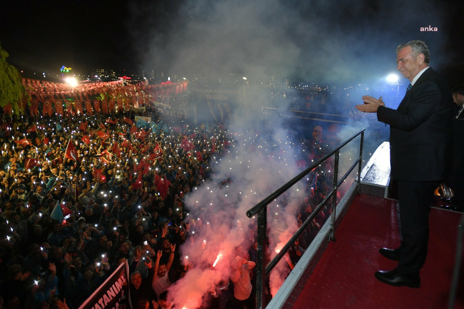 “Devletin uçakları ile seçim propagandasına gidemezsiniz”