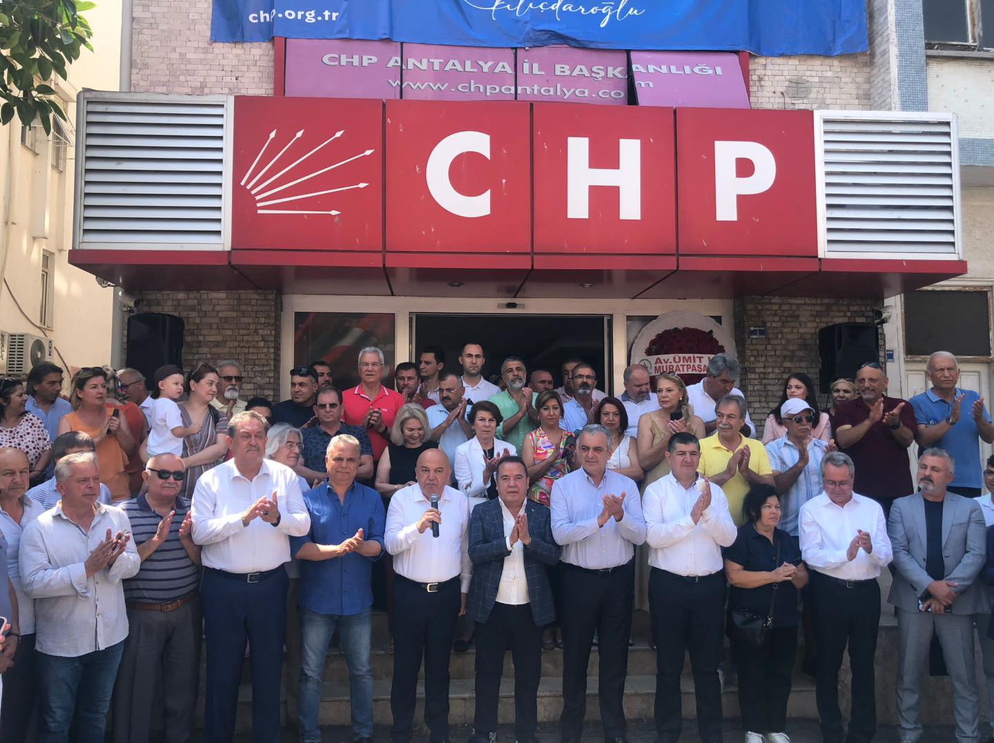 CHP Antalya il Başkanlığı'ndan bayramlaşmaya davet