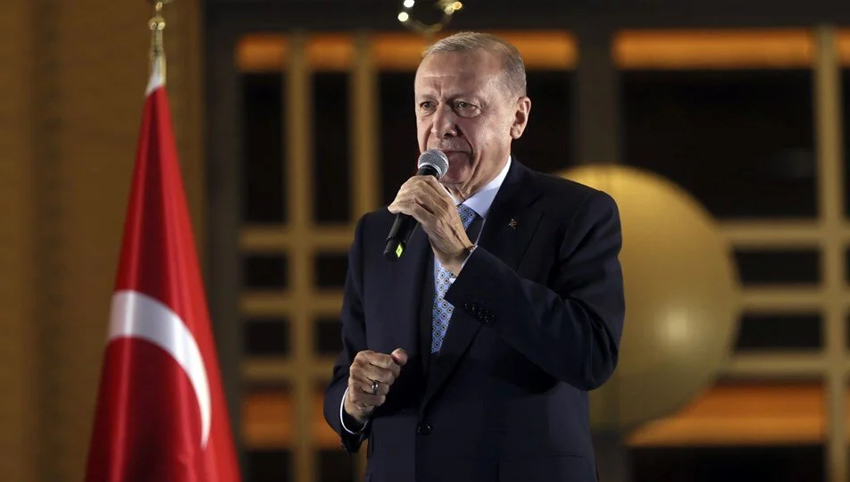 ERDOĞAN'IN 5 MİLYON LİRA BORCU VAR