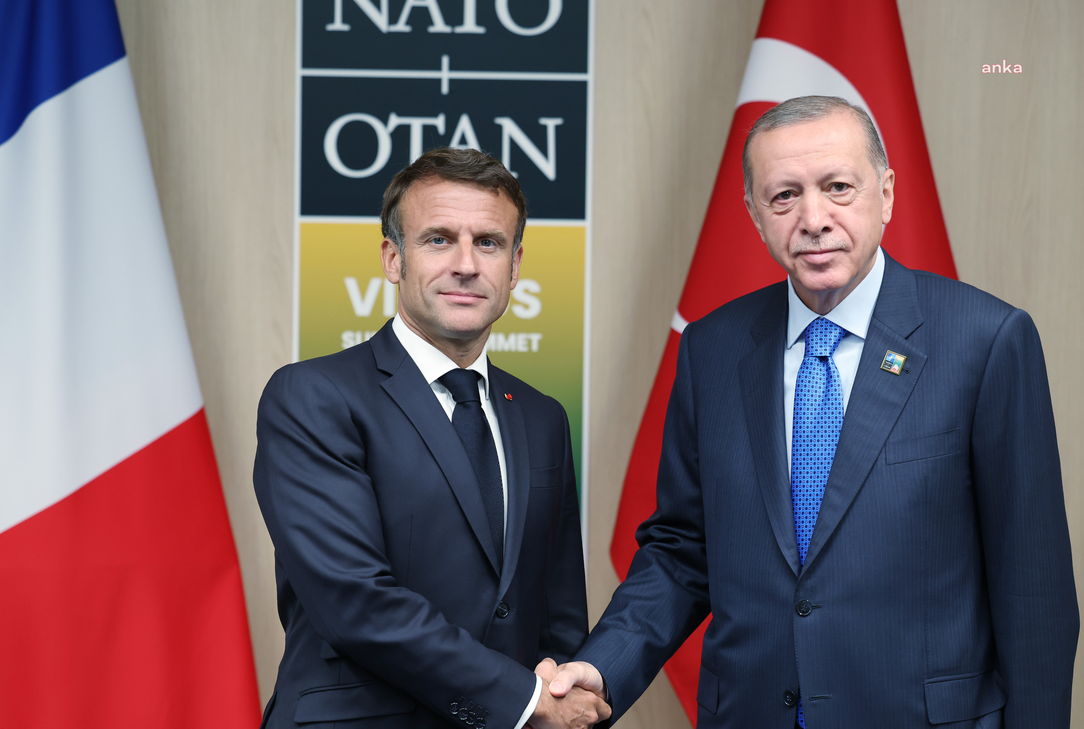 Erdoğan, Vilnius’ta Fransa Cumhurbaşkanı Macron ile görüştü