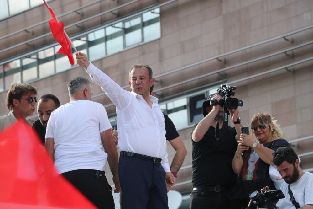 Tanju Özcan, CHP Genel Merkezi'nde Kılıçdaroğlu'na meydan okudu