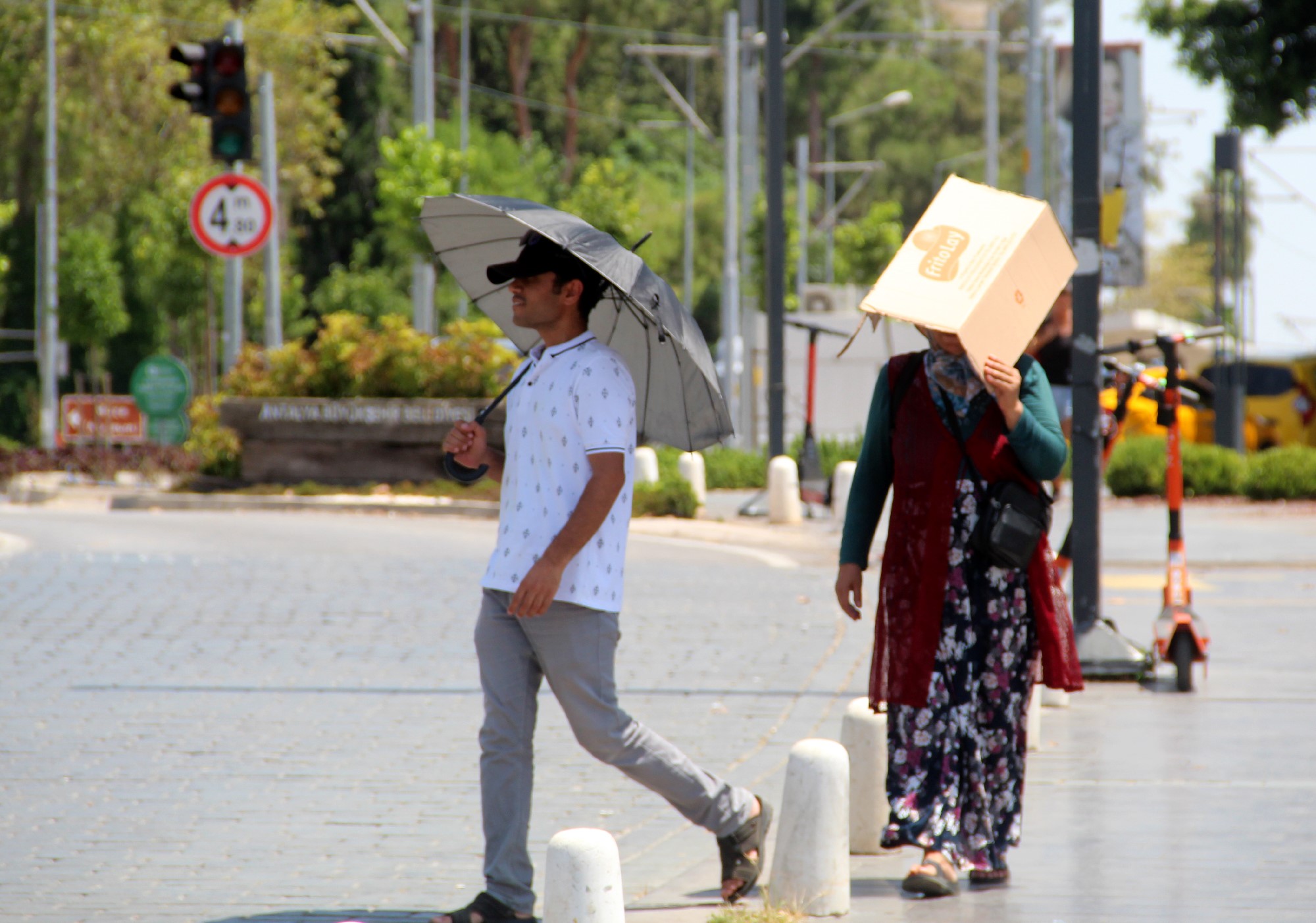 Güneş, Antalya’yı ele geçirdi