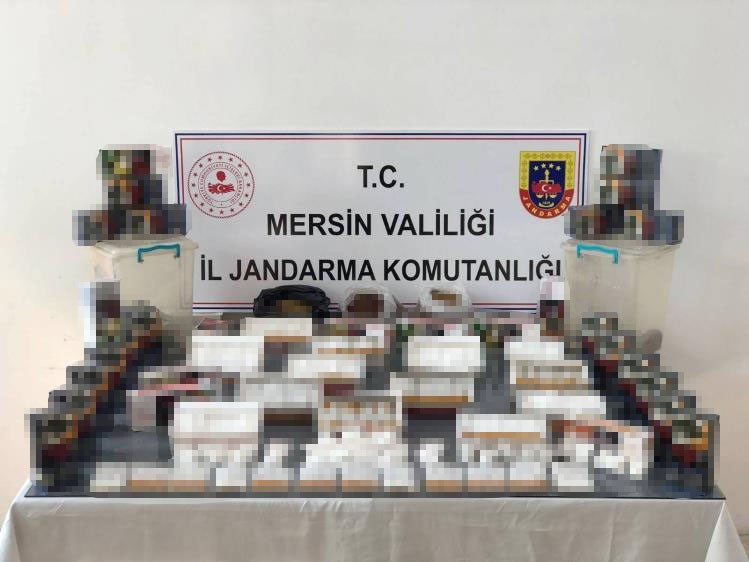 Mersin'de Kaçak Makaron Operasyonu