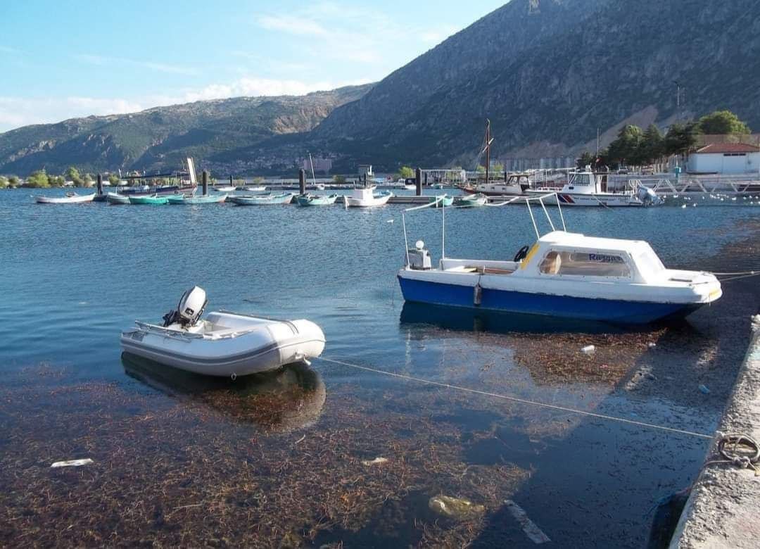 Eğirdir Gölü'nde kuraklık tehlikesi