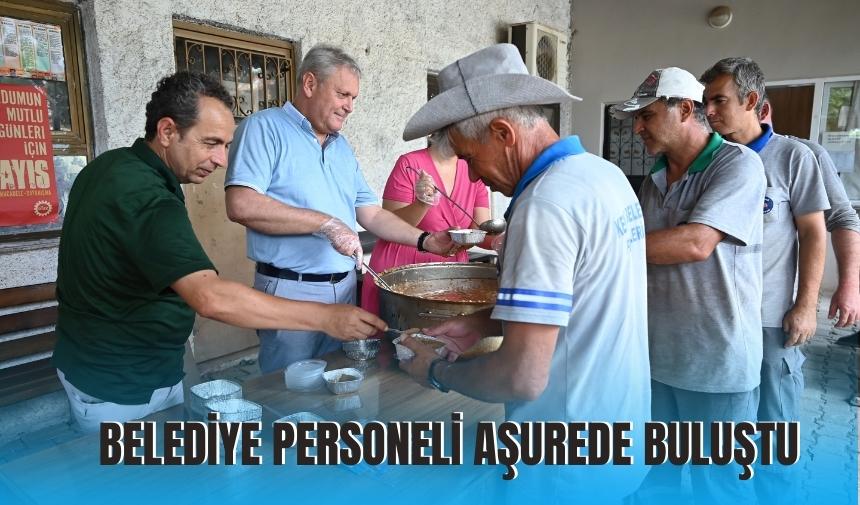 Belediye personeli aşurede buluştu