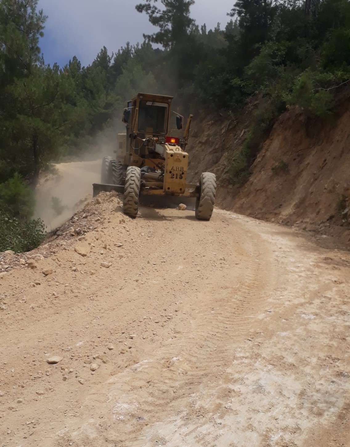 YENİKÖY SAMSA YOLU BAKIM ONARIM (4)