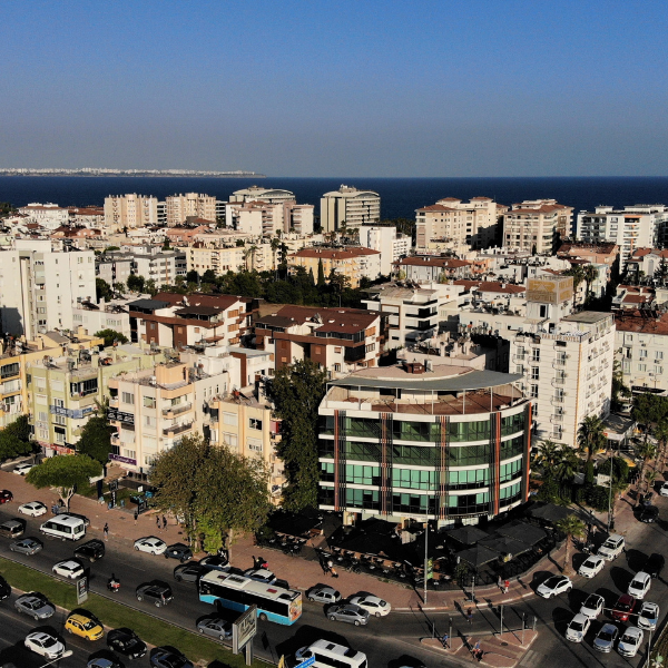 Antalya'dan 'mültecilere değil yurttaşa bakın' çağrısı 3