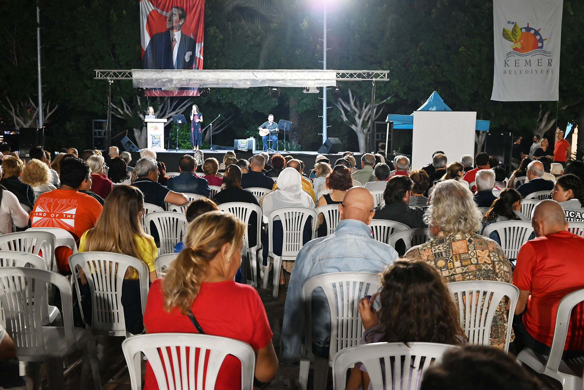 Kemer'de unutulmaz akşam! Sanatla iç içe