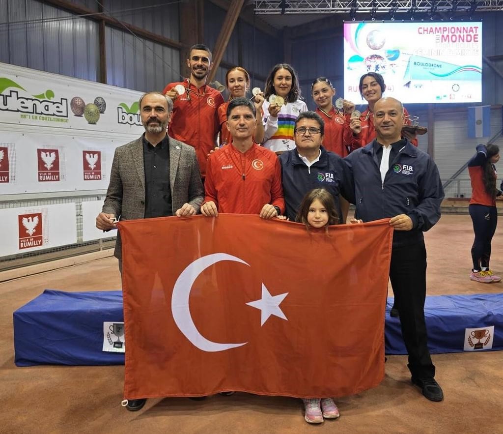 Mersinli sporcular Bocce Şampiyonası'nda ikinci oldular!