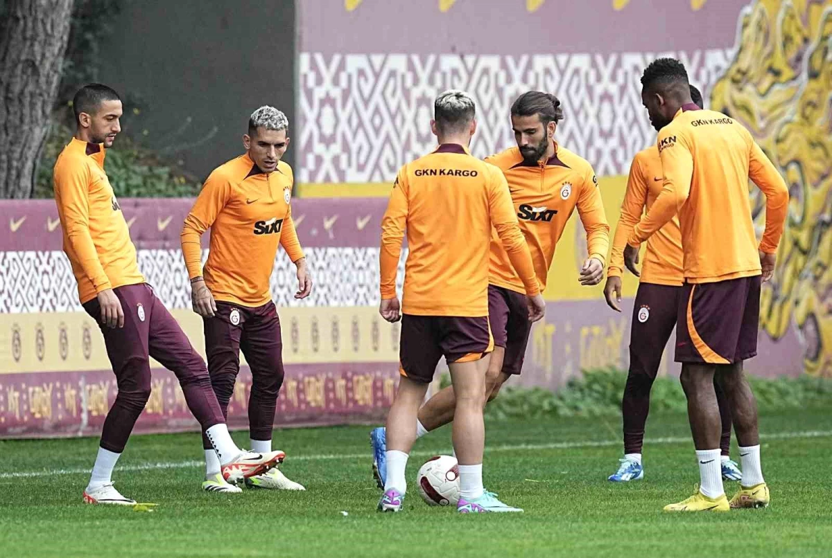 Galatasaray Alanyaspor maçına hazırlanıyor