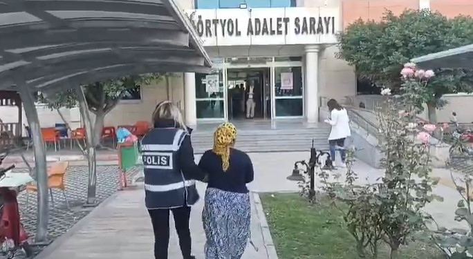 Hatay'da ayrı ayrı suçlardan aranan iki hükümlü tutuklandı