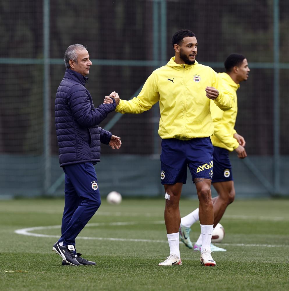 Fenerbahçe Galatasaray derbisi için antrenmanlara başladı