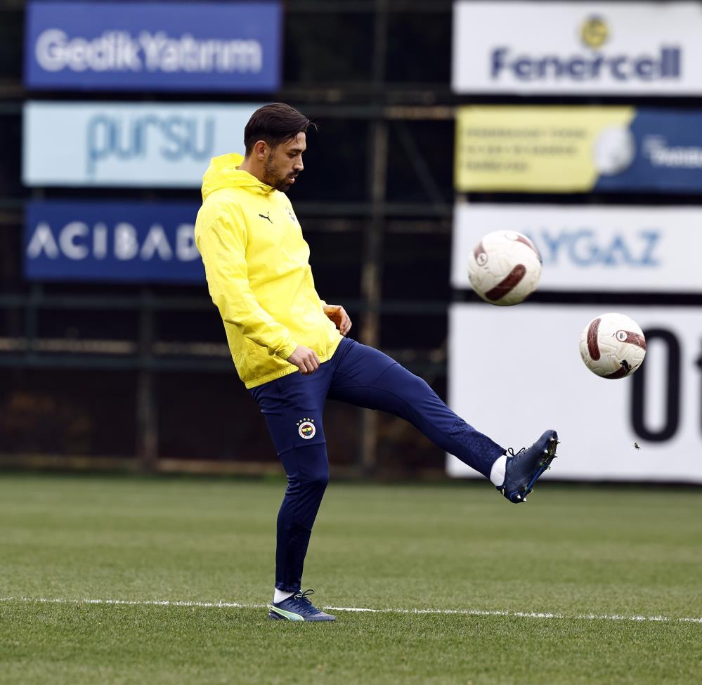 Fenerbahçe Galatasaray derbisi için antrenmanlara başladı