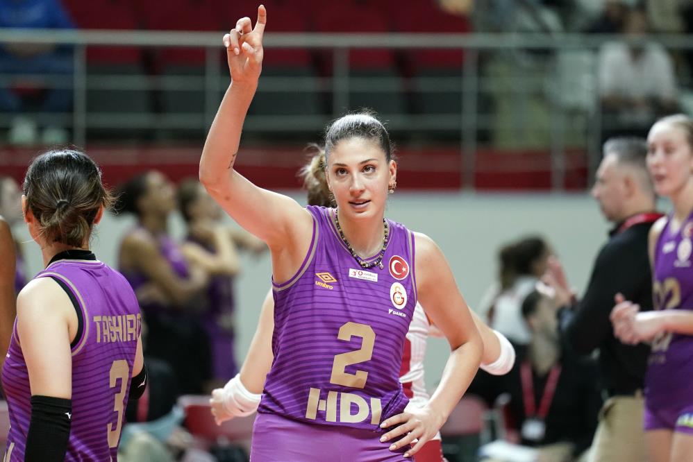 Galatasaray Kadın Voleybol Takımı İlkin Aydın ile sözleşme tazeledi