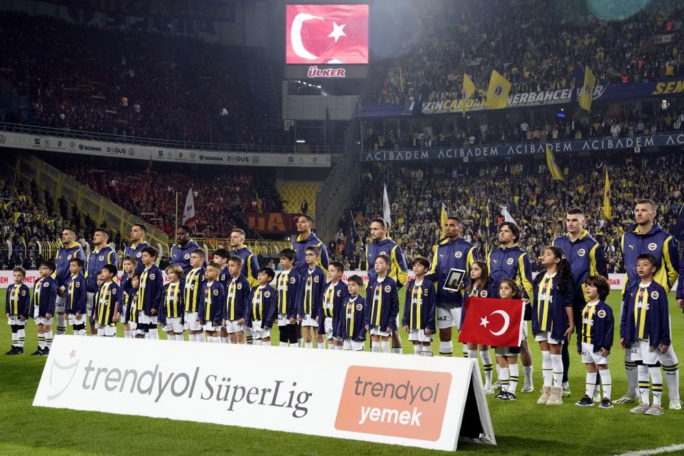 Fenerbahçe yılı çifte kupayla bitirmek istiyor