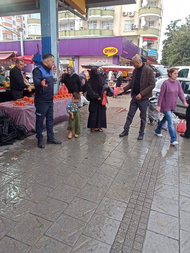 Adana’da Cam Silen Ve Dilenen Şahıslar Gözaltına Alındı3 W