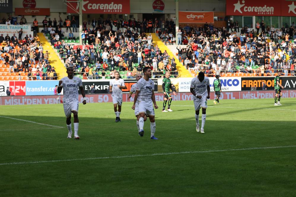 Corendon Alanyaspor Konyaspor maçında 3 puan çıkmadı