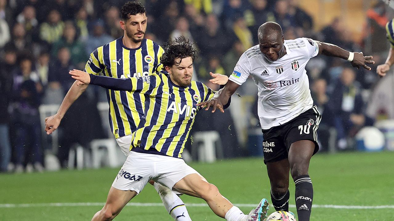 Beşiktaş Fenerbahçe derbisinde ilk golü atan takımlar 3 puana ulaşamıyor