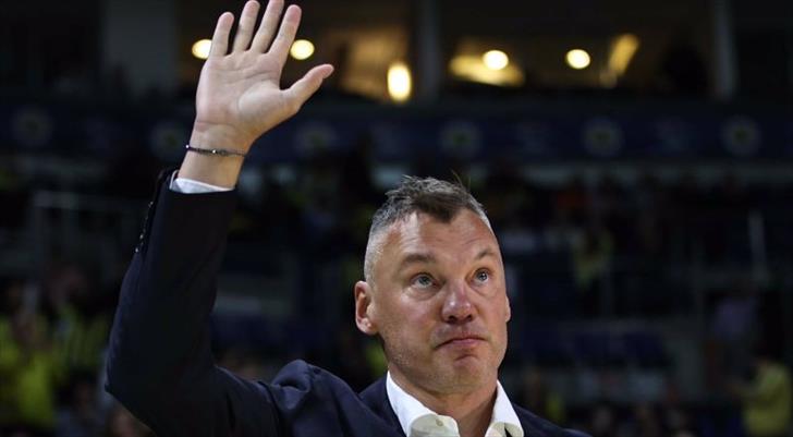  Fenerbahçe Jasikevicius yönetiminde ilk galibiyetini aldı