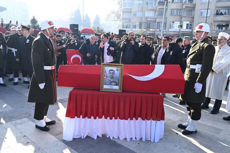 Geçen yıl gazi olmuştu bu yıl şehit düştü: Sinop’ta son yolculuğuna uğurlandı