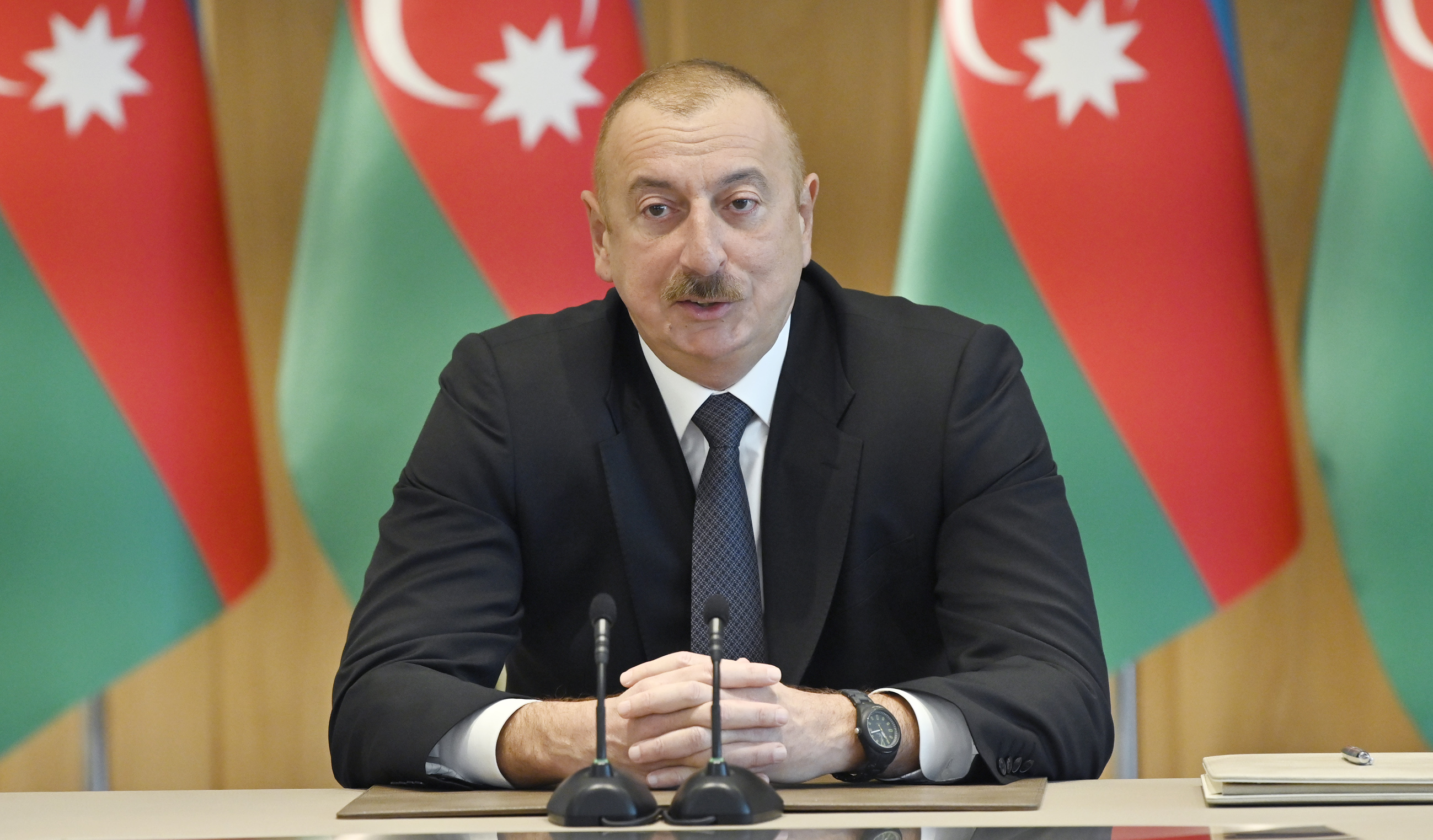 Azerbaycan'da Cumhurbaşkanı Adaylığı Onaylandı: İlham Aliyev Seçimlere Katılacak