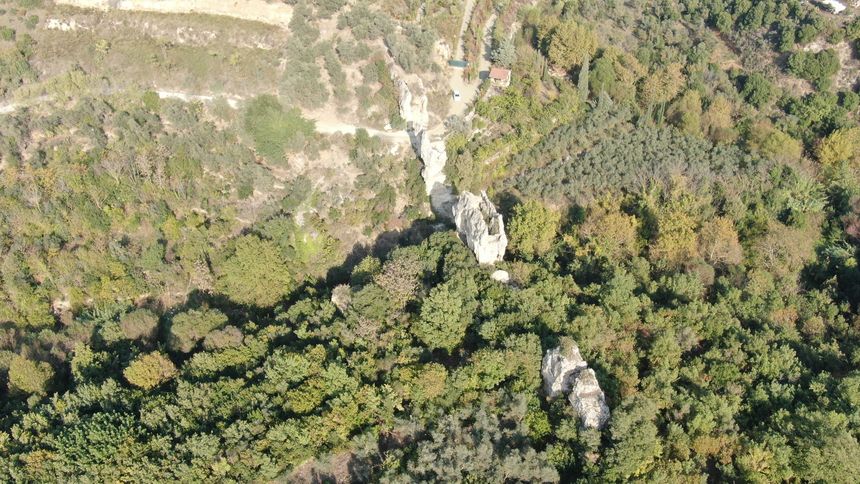 Hatay Depremi, Devasa Taşlarla Inşa Edilen Su Kemerini Yıktı