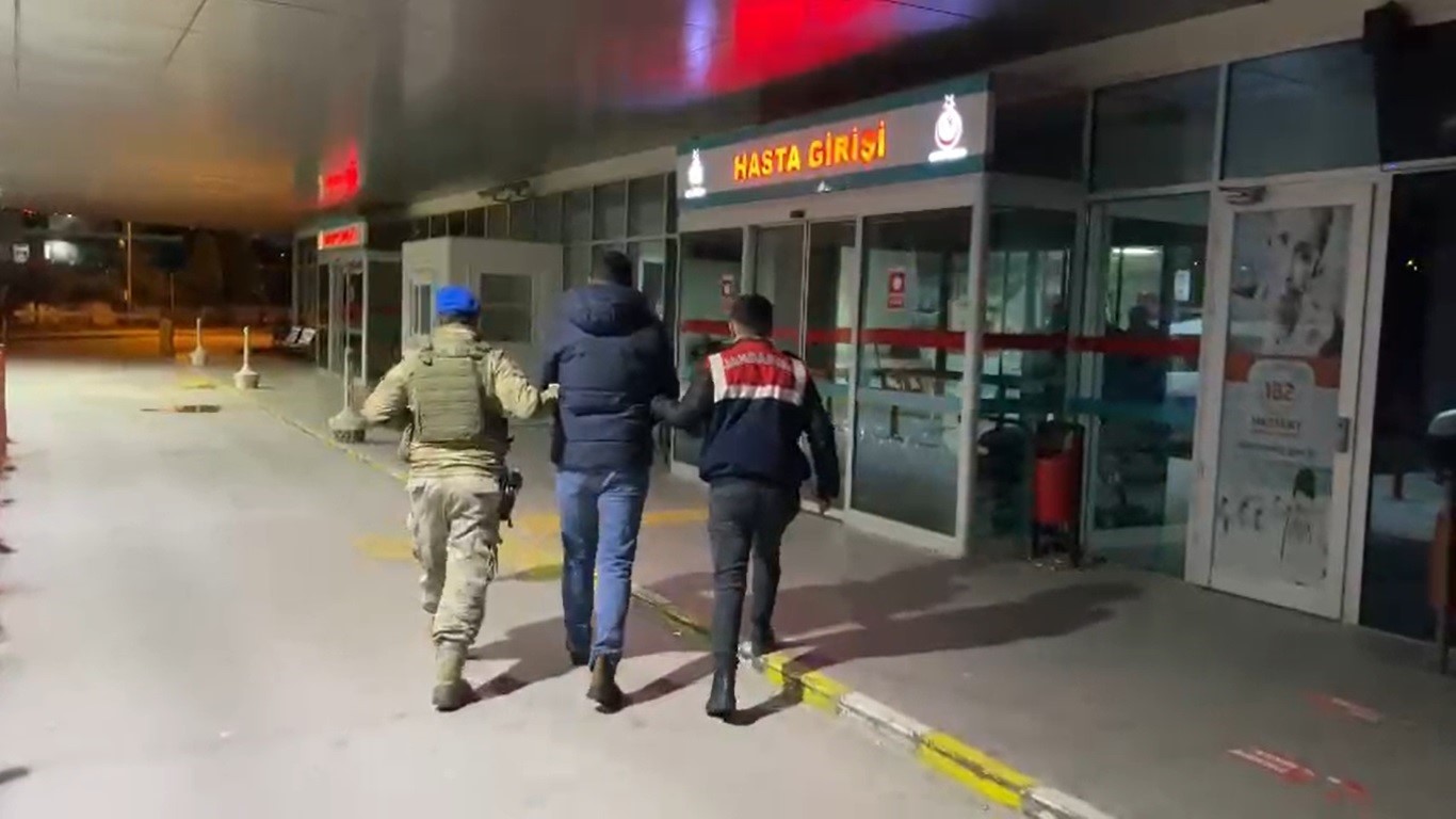 İzmir Merkezli Fetö Operasyonunda 5 Tutuklama2