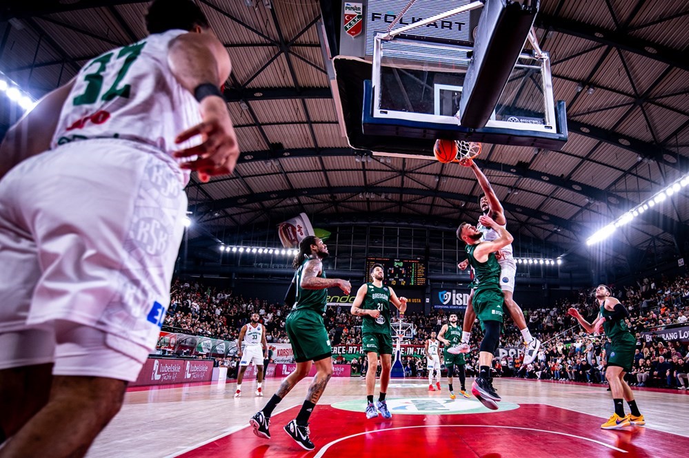 Karşıyaka FIBA Şampiyonlar Ligi'nde İspanyol rakibini devirdi